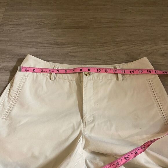 Eddie Bauer cotton blend women’s khaki straight leg pants size 10 - Picture 3 of 8